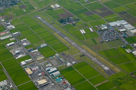 福井空港