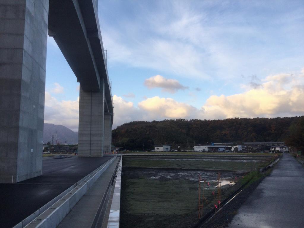 R4.11高架橋（余座～大蔵付近）