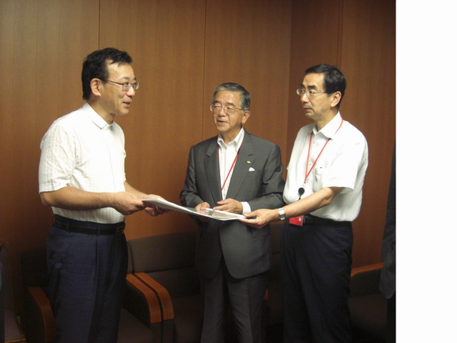 谷垣国交相
